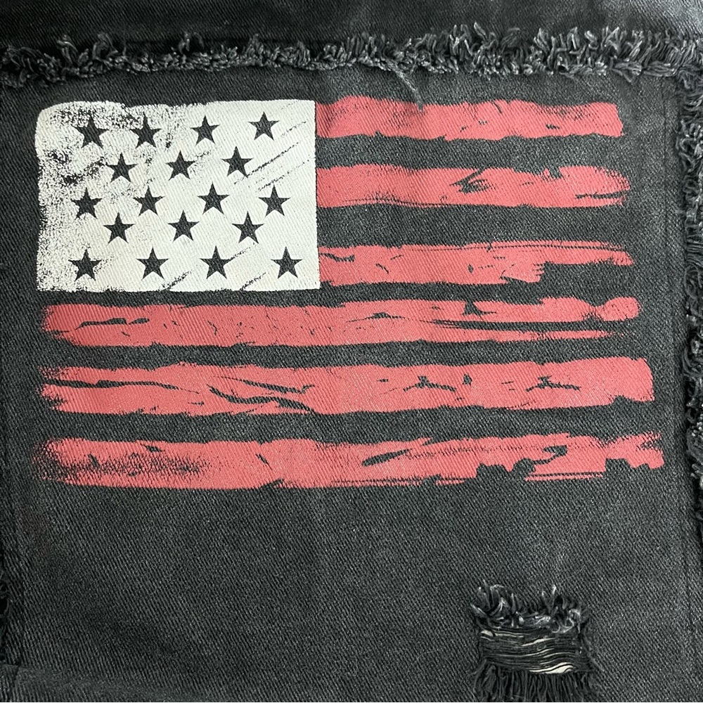 POL Star Spangled Kisses Washed Black Distressed Denim Jean Jacket M Boho - Picture 2 of 9
